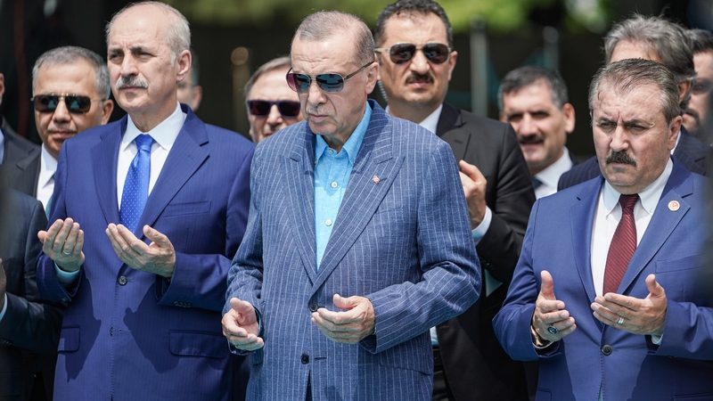 President Recep Tayyip Erdoğan (middle) at the mausoleum of former President Adnan Menderes in Topkapı