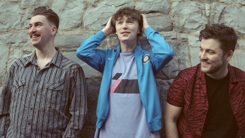 Left on Read: "Want music at your divorce proceedings? We got you covered!"