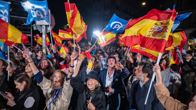 Shaothraigh mórpháirtí na hEite Deise - an Partido Popular - 31% de na vótaí sna toghcháin áitiúla.