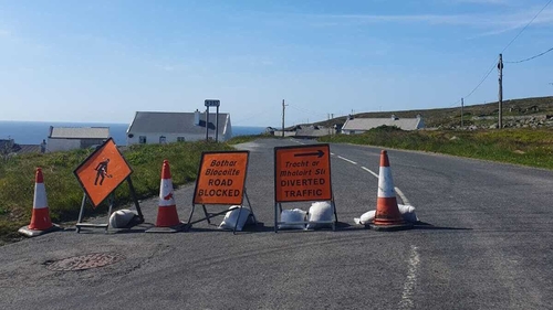 The road in Cnoc Fola was closed following the blast
