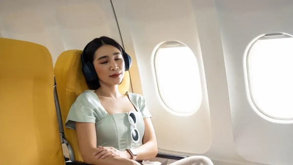 Imy Brighty-Potts seeks some expert tips for flyers.