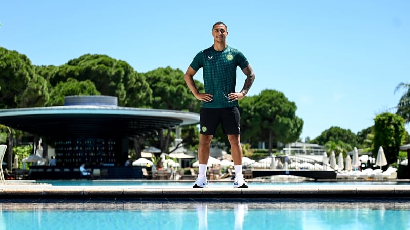 Adam Idah posing by the pool in the Turkish resort of Antalya