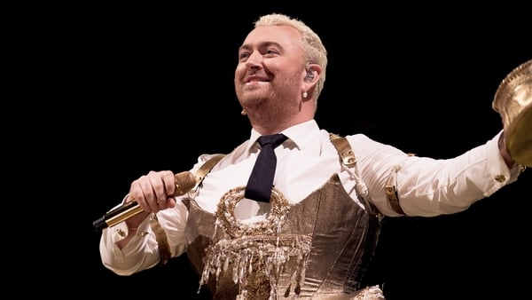 Sam Smith back on stage after vocal rest