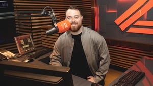 Aindriú de Paor on 2FM show image