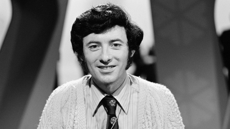 Aidan O'Hara presenting Blas na Fraince on RTÉ in 1971
