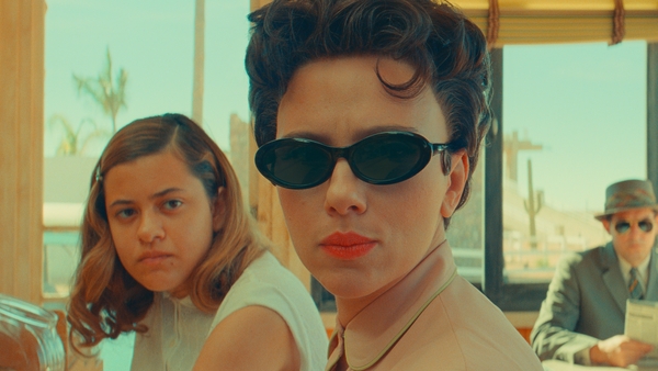 Guess who? Scarlett Johansson as incognito movie star Midge Campbell