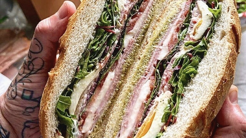 Gina Daly, author of the Daily Dish, joined Brendan O'Connor on RTÉ Radio 1 to share her 'no fuss' picnic recipes.