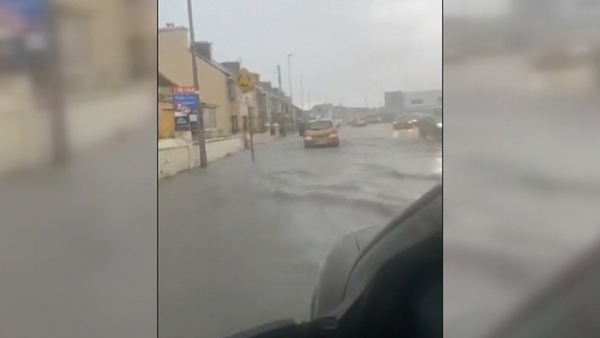Tralee was hit by torrential downpours
(Image: @EdwardRing2111)