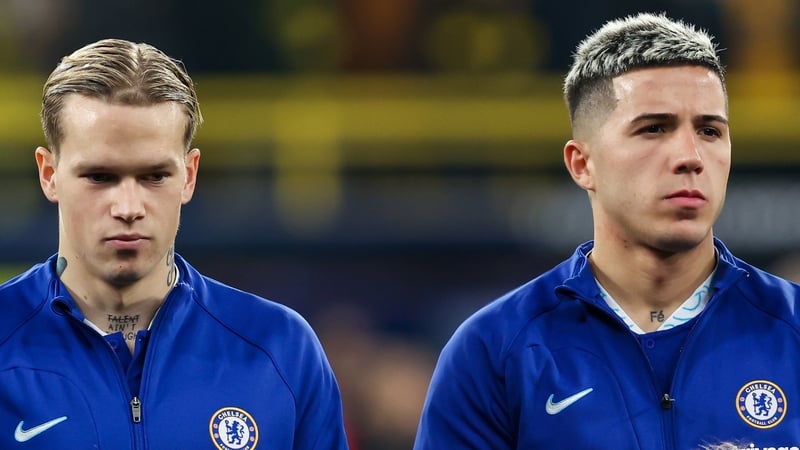 Chelsea signed Mykhailo Mudryk (L) and Enzo Fernandez on long-term deals in January