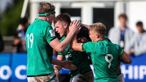 Ireland scored six tries in Saturday's 34-34 draw with England