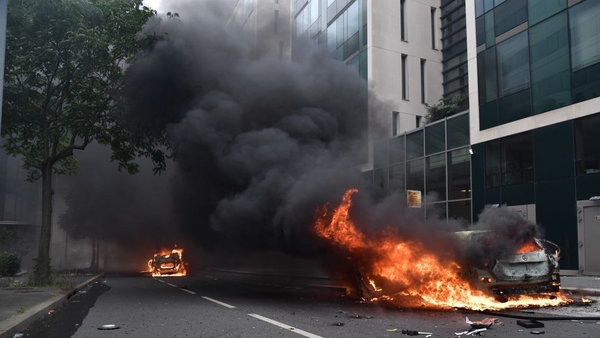 Cars on fire after today's march in memory of the victim turned violent