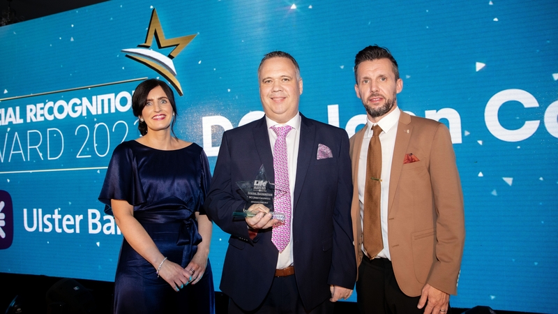 DCI John Caldwell (C) was given the Special Recognition award at the Sunday Life Spirit of Northern Ireland Awards