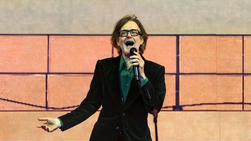 Jarvis Cocker of Pulp performs at Finsbury Park in London, England. (Photo by Matthew Baker/Getty Images)