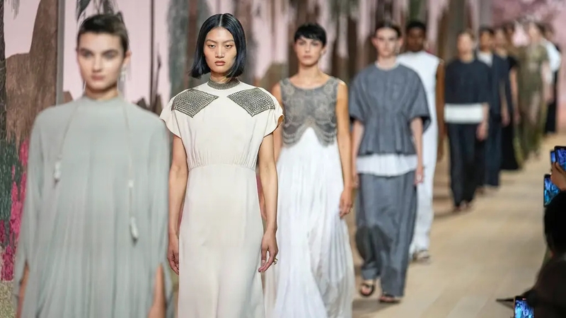 Silhouettes were sleek and elegant at the French fashion house's latest show.