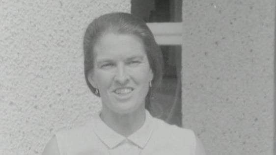 Irish athlete Maeve Kyle, 1968