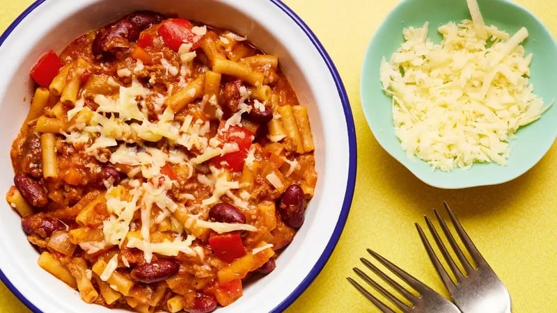 A one-pot version of everyone's favourite comfort food.