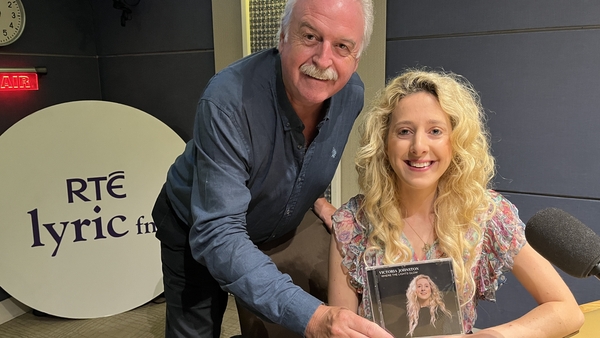 Glow up - singer-songwriter Victoria Johnston talks to Marty