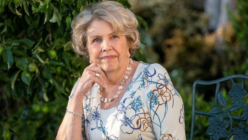 Anne Reid