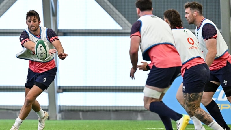 Ross Byrne (L) at Ireland training last month