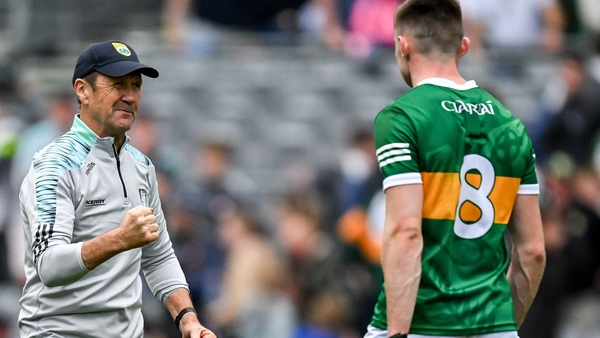 Jack O'Connor congratulates Diarmuid O'Connor