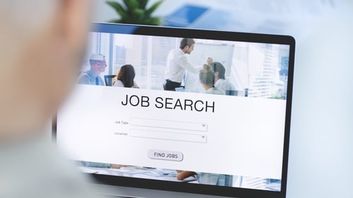 The Employment Monitor report shows the significant impact of AI and automation, particularly within the accountancy and finance sectors