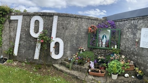 Historian Catherine Corless identified 796 infants and children, who died in the facility, between 1925 and 1961