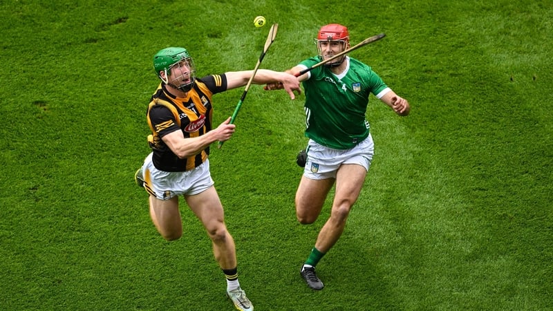 Limerick's Barry Nash (R) competes for the ball with Martin Keoghan of Kilkenny