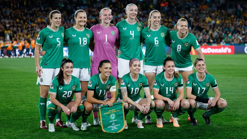 Come on you Girls in Green!