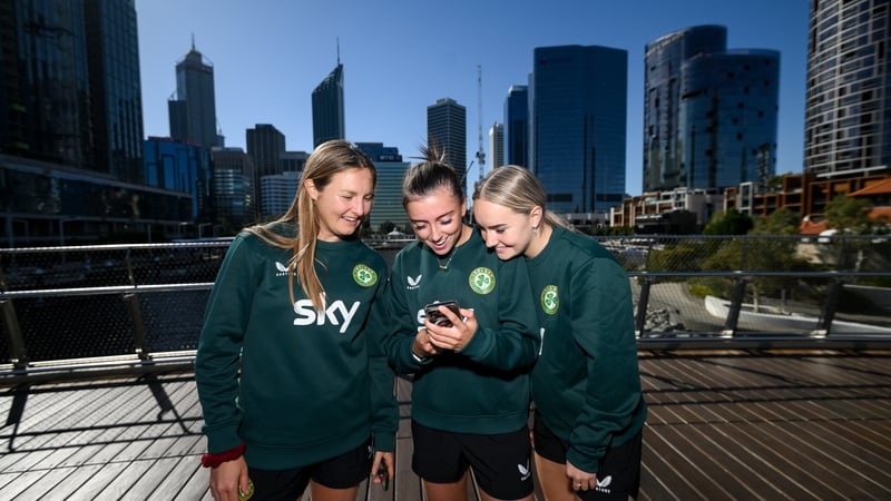 (L to R): Kyra Carusa, Abbie Larkin and Izzy Atkinson at the Elizabeth Quay Bridge in Perth