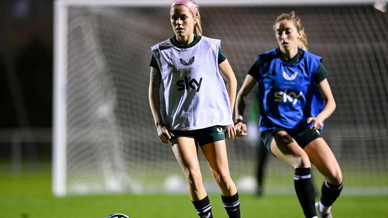 Denise O'Sullivan and Megan Connolly during Ireland's training session at Dorrien Gardens in Perth on Monday