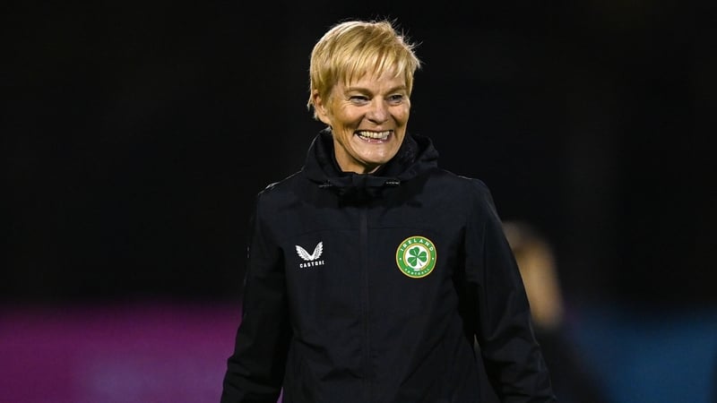 Vera Pauw during Ireland training in Perth