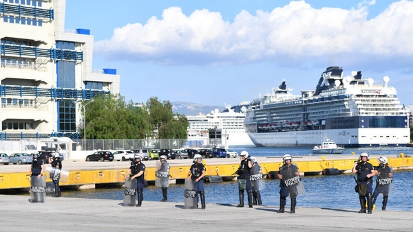 Riot police guarding the Frontex offices during a demonstration following the deadly migrant shipwreck