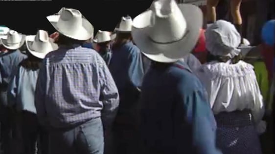 Line dancing in 1995