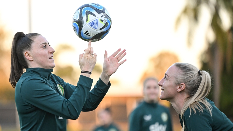 Lucy Quinn (L) and Louise Quinn in Ireland training