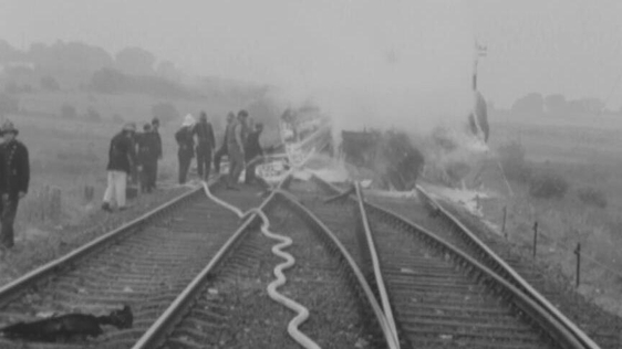 CIÉ train destroyed by fire, 1973