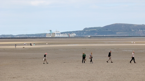 Sandymount strand in Dublin is one of 36 beaches where a warning about bathing water quality has been issued (pic: RollingNews.ie)