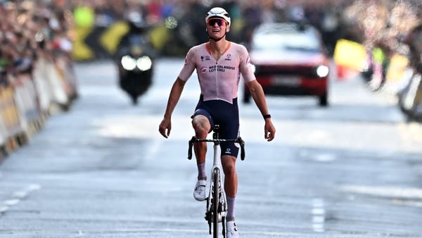 Mathieu van der Poel comes home to claim the world title