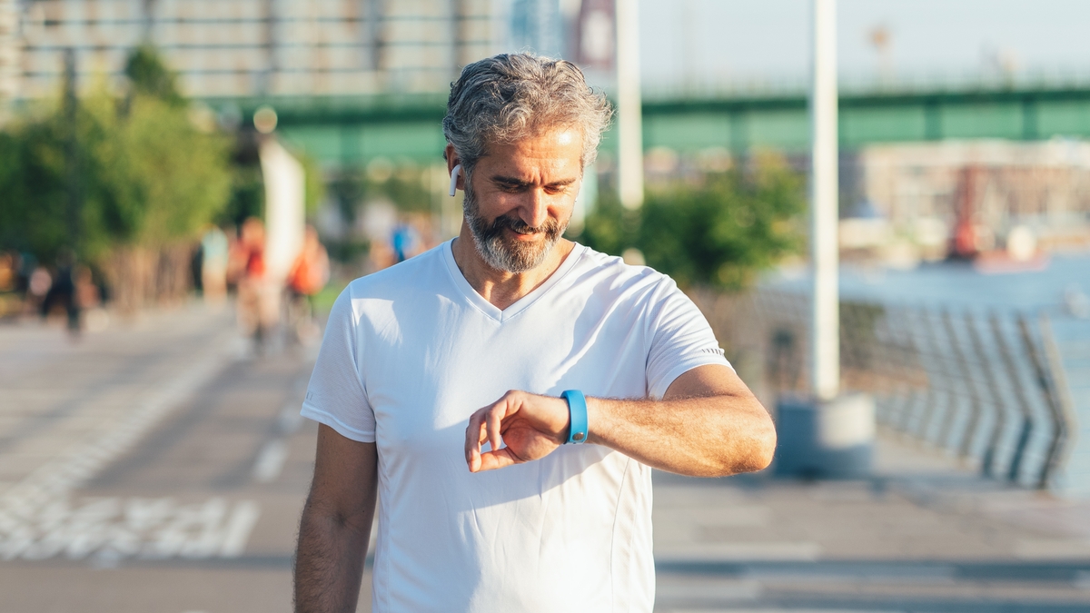 Over half the Irish population uses wearable technology for fitness and exercise goals