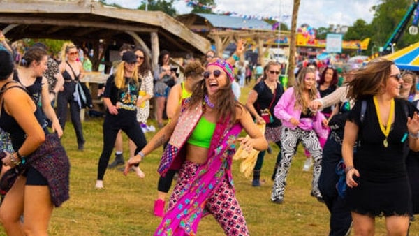 Whether it's chilling in a hot tub or seeing some live ballet, there's no shortage of alternative entertainment on offer at EP
