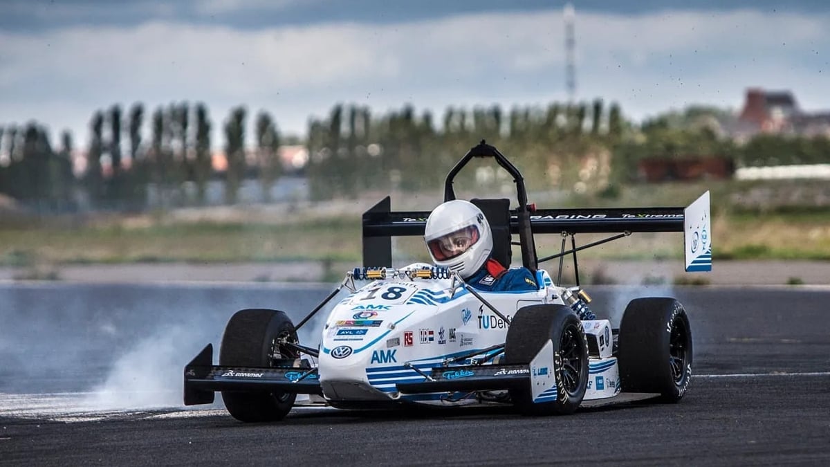 Colm O'Brien - Building a Formula One-Style Car