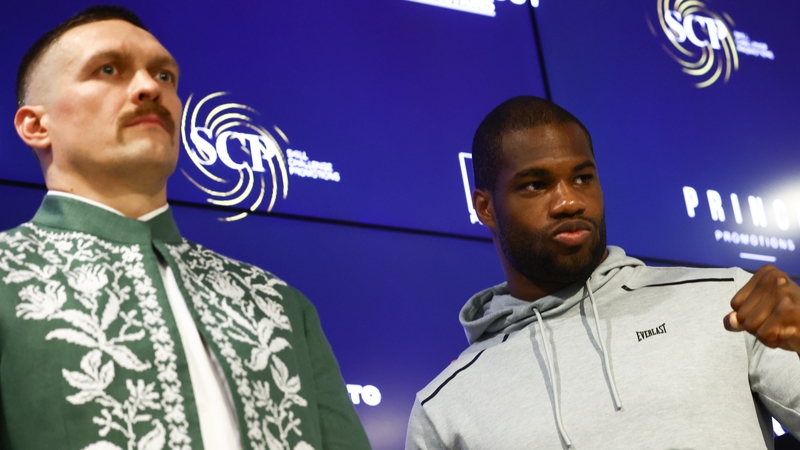 Oleksandr Usyk and Daniel Dubios at their pre-fight press conference