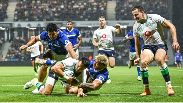 Recap: Ireland get over the line in tough conditions