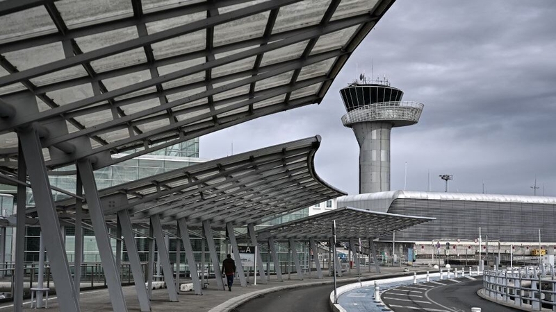 A view of the control tower at Bordeaux-Merignac Airport