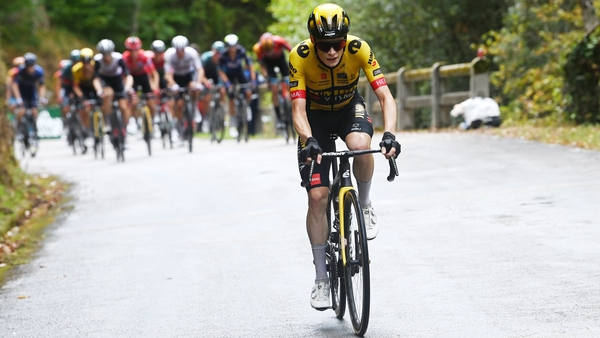 Jonas Vingegaard left his rivals for dust to make things tight at the top