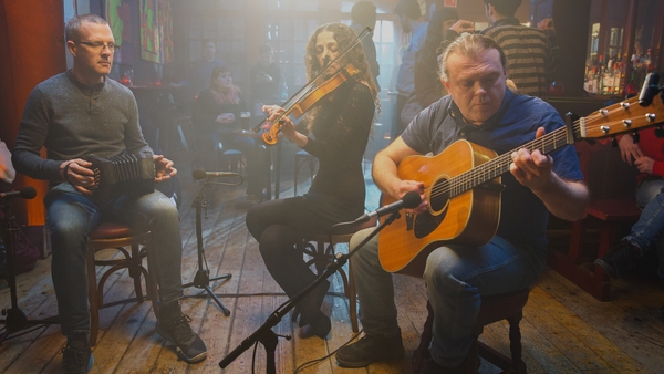 Féach: Michelle O' Brien, Aogán Ó Loinsigh agus Peter Browne