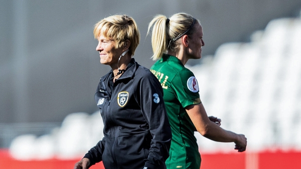 Vera Pauw (L) and Diane Caldwell