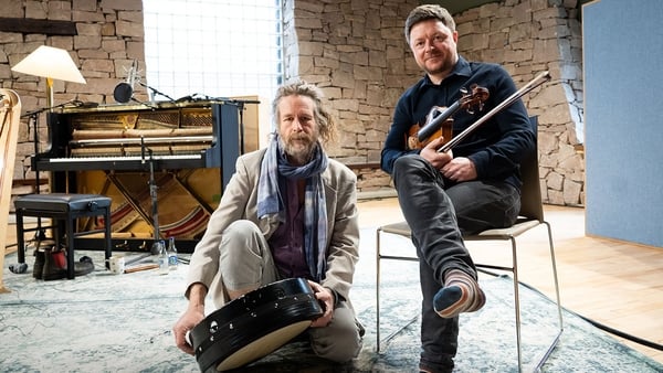 Féach: Dónal O' Connor ar Chuan an Cheoil