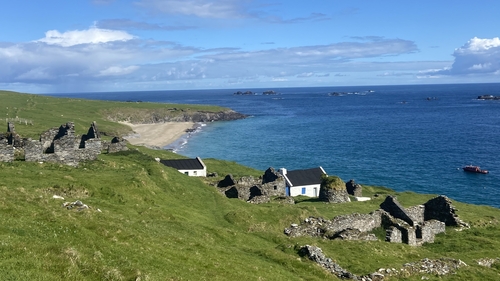 The OPW leased a cottage on the island so that the 12,000 seasonal visitors could access its toilet