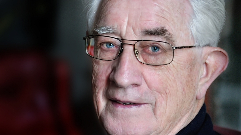 An Moinsíneoir Breandán Ó Doibhlin (Pic: Máire Uí Mhaicín/Foras na Gaeilge)