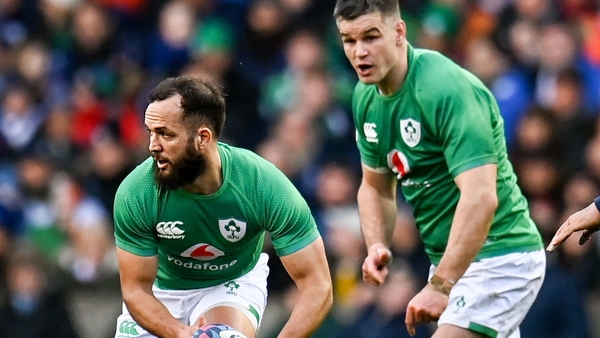 Jamison Gibson-Park (l) returns to the starting XV